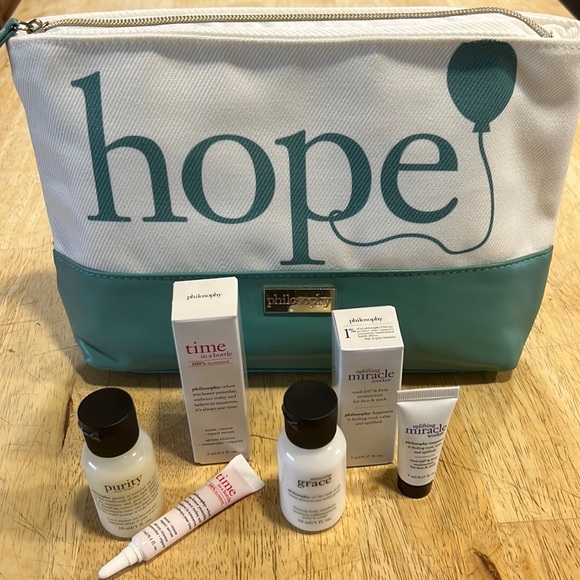 Philosophy Other - PHILOSOPHY GET LIFTED 7 PC TRAVEL SET